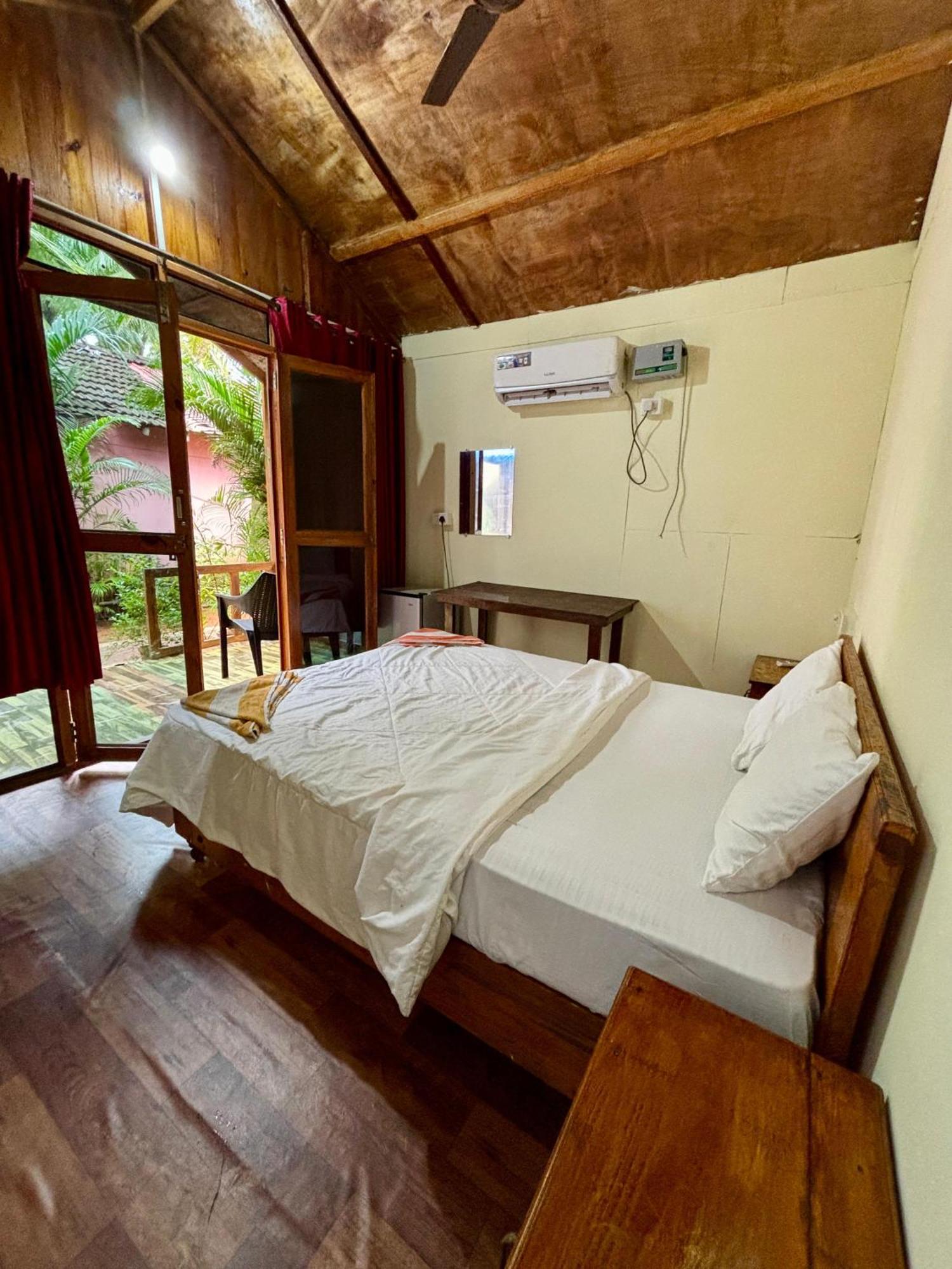 Csf Garden Huts 호텔 팔로렘 외부 사진